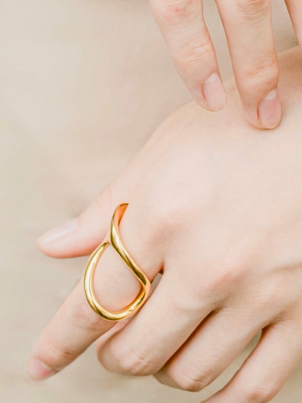Nebula Ring (L)