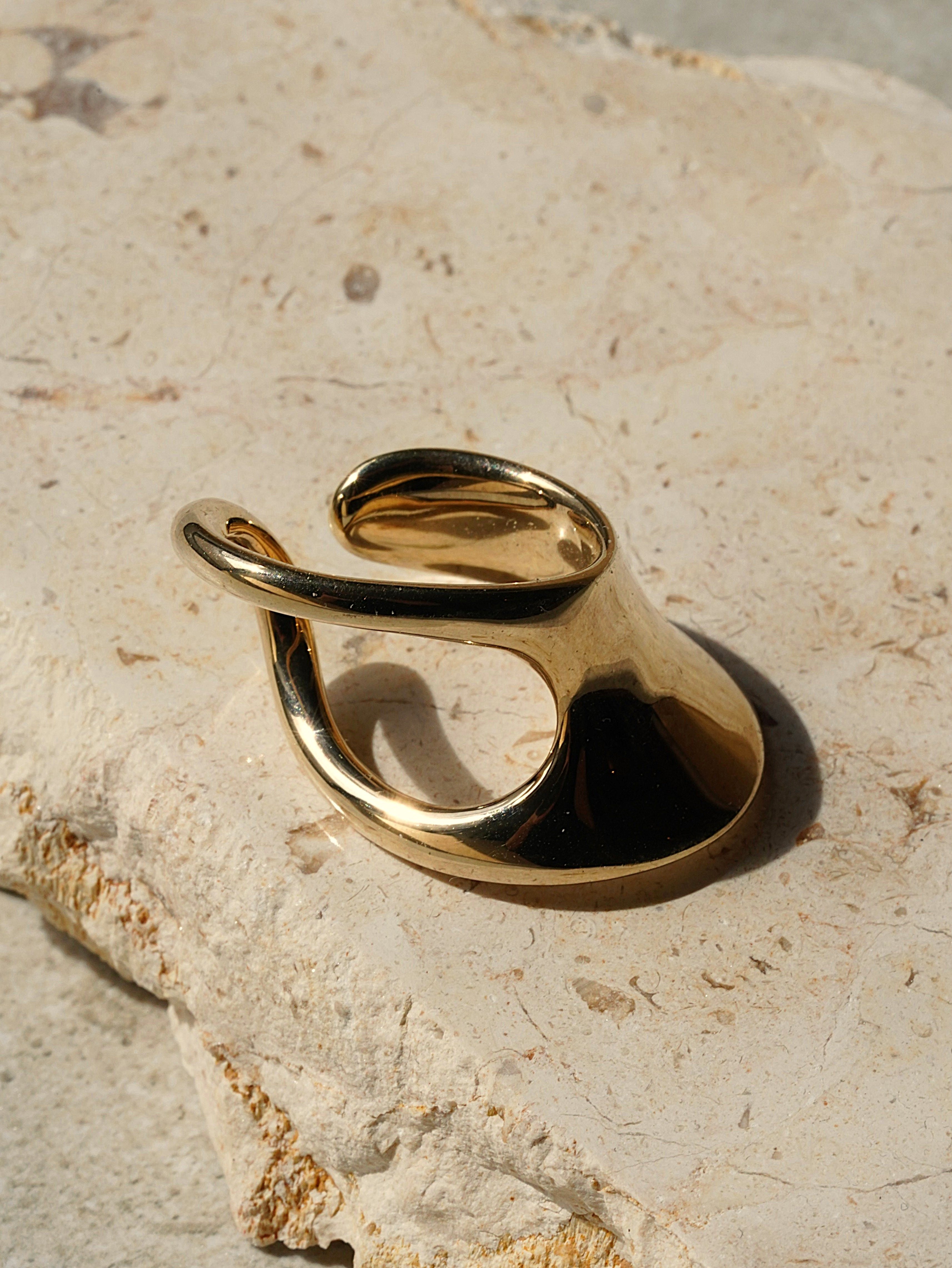 Nebula Ring (L)