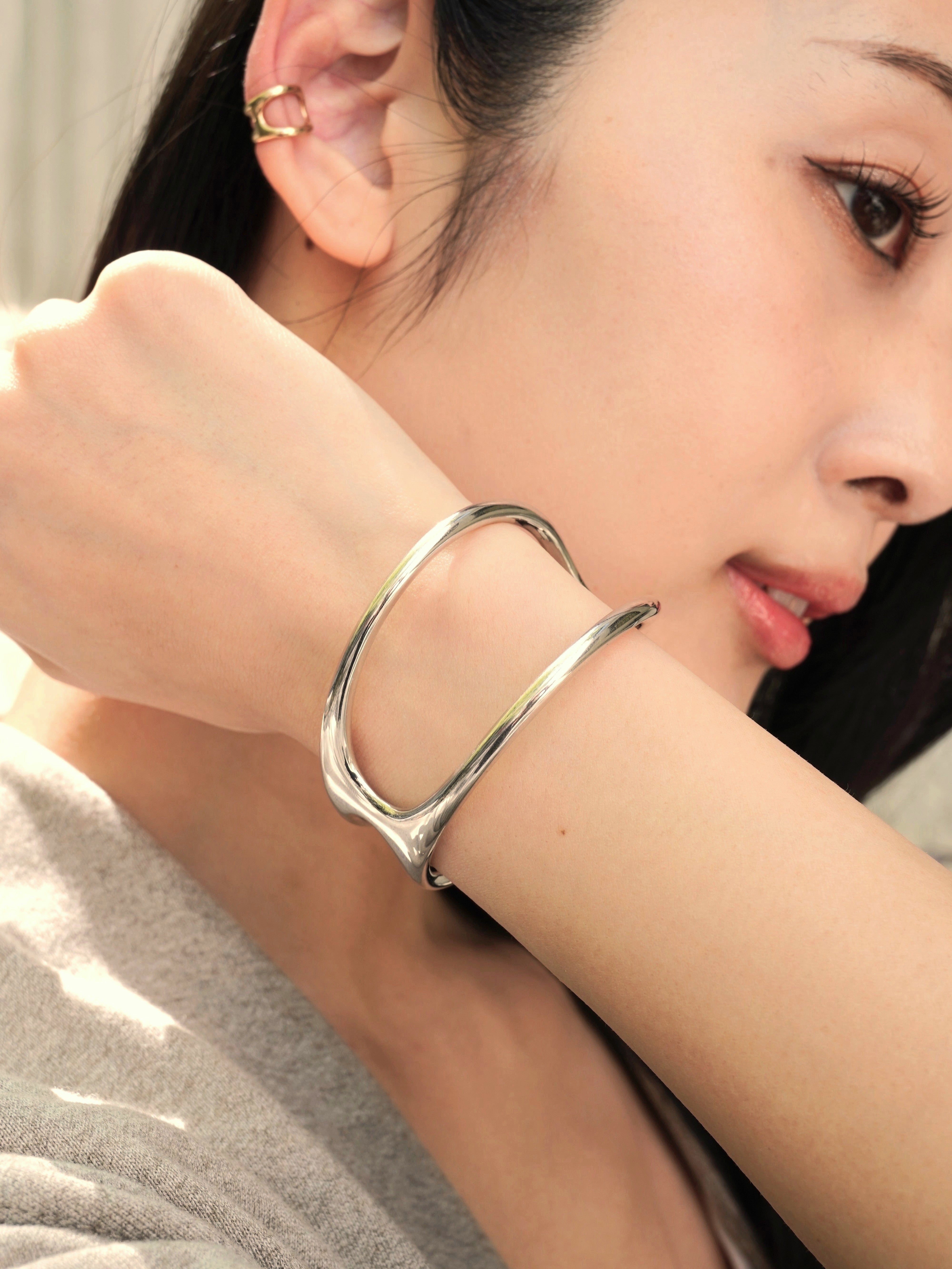 Soluna Bangle (L)
